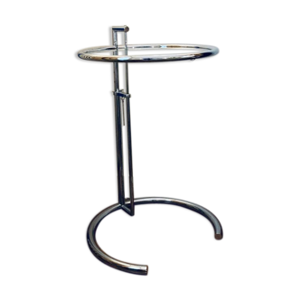 Site table E 1027 by Eileen Gray