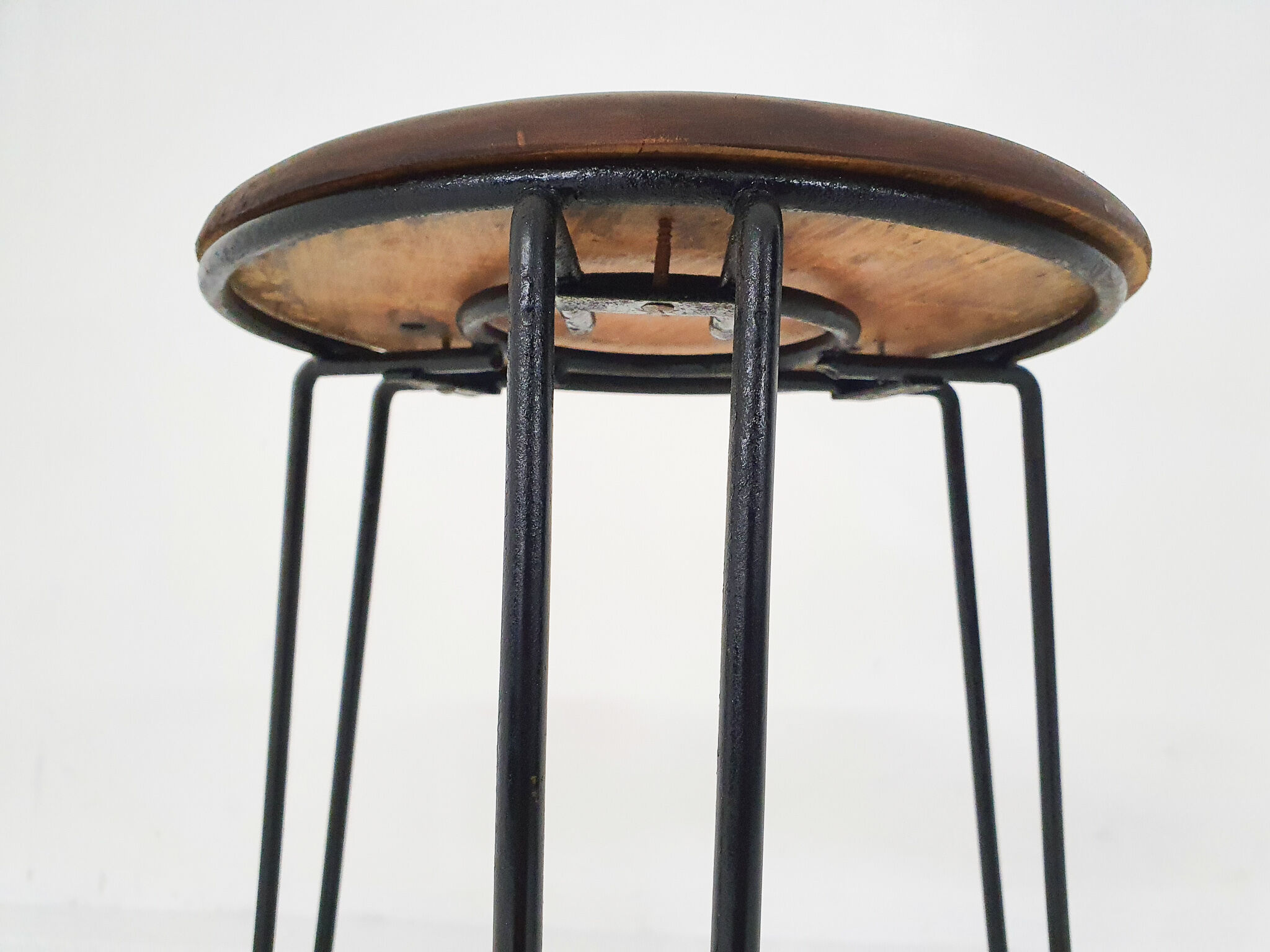 Tomado metal and wooden stool Model 550, The Netherlands
