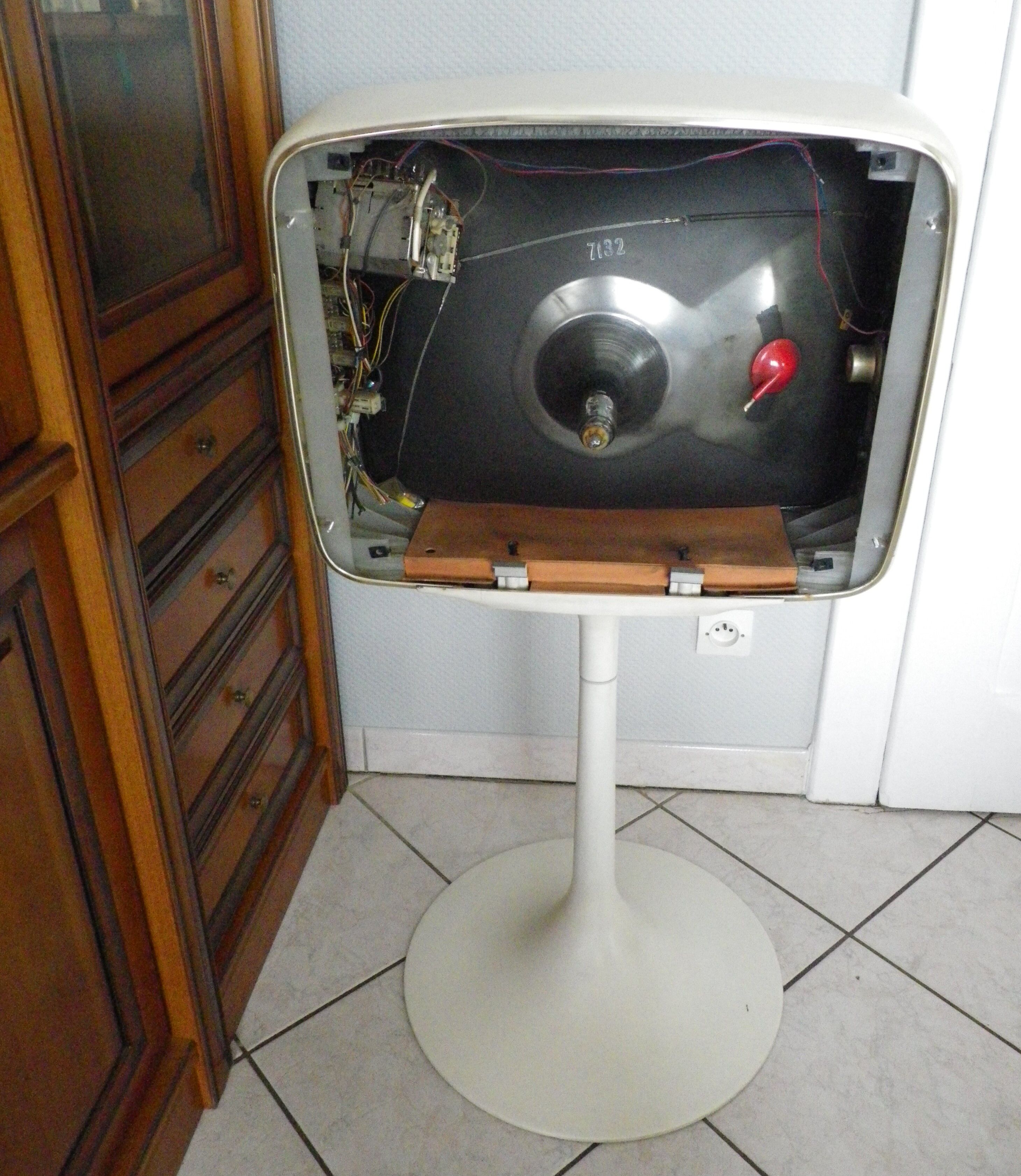 TV Space age