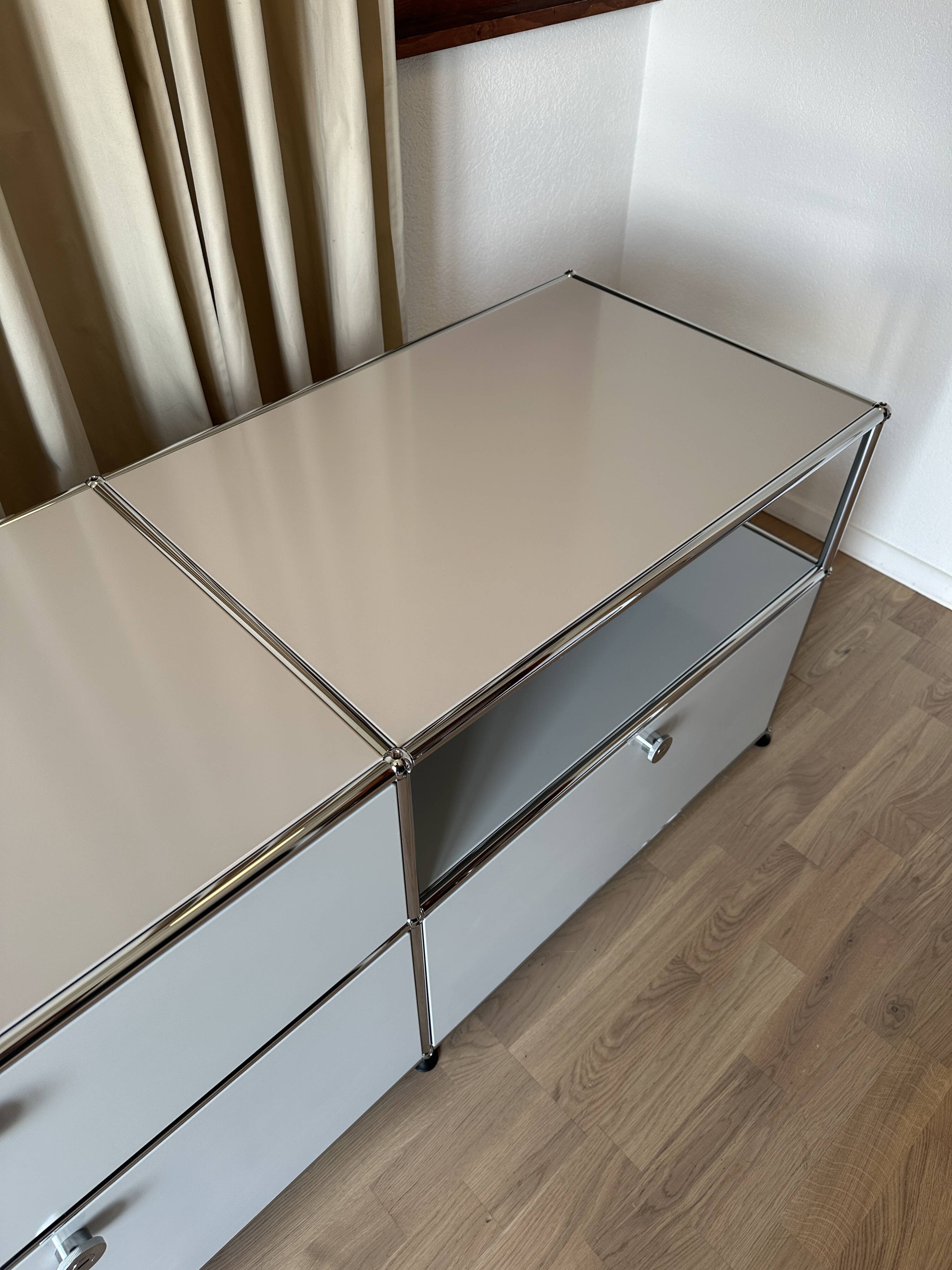 Commode / meuble tv usm haller en gris clair