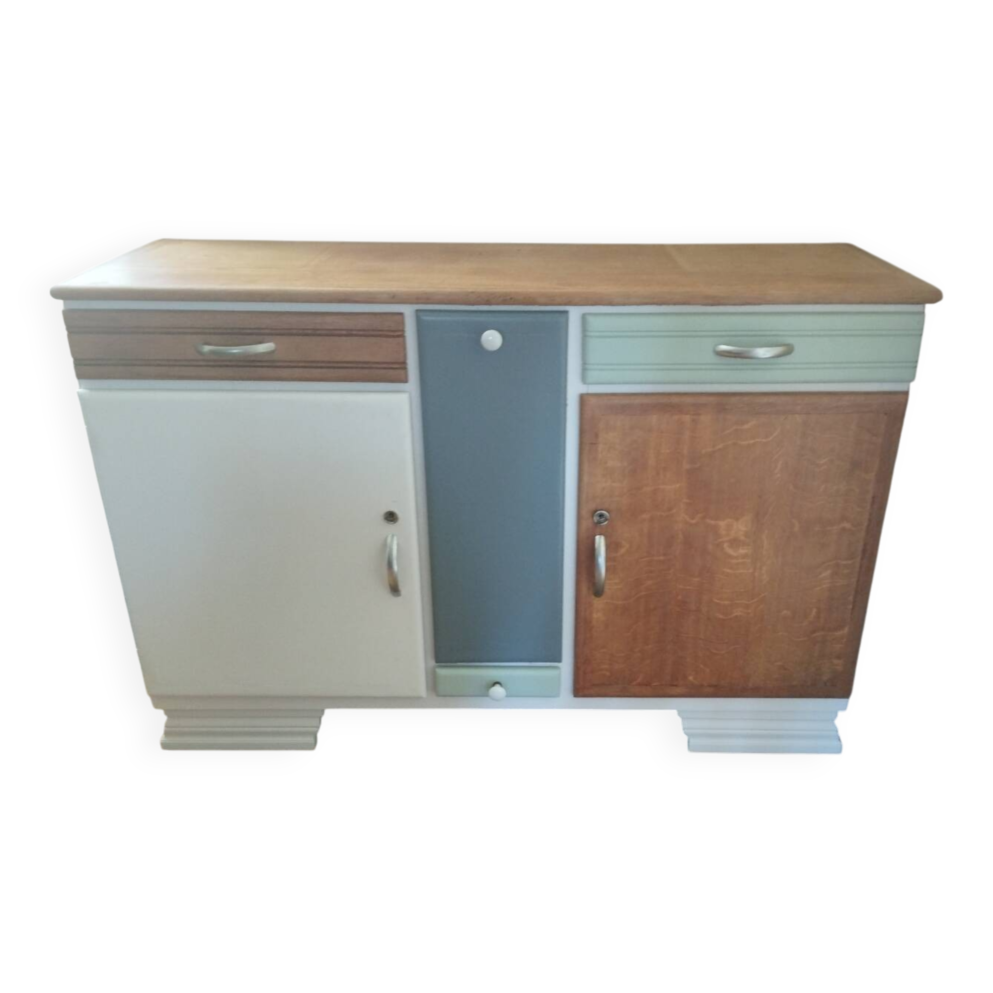 MADO vintage furniture refurbished