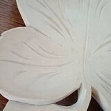 Hand-carved vine leaf wooden empty pocket