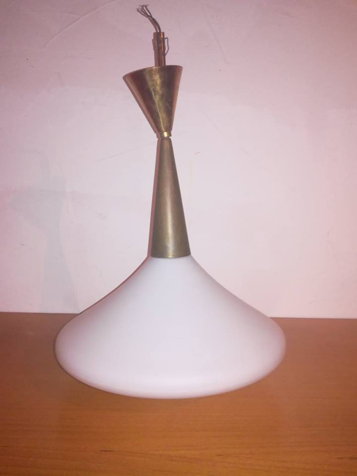 Scandinavian opaline hanginig