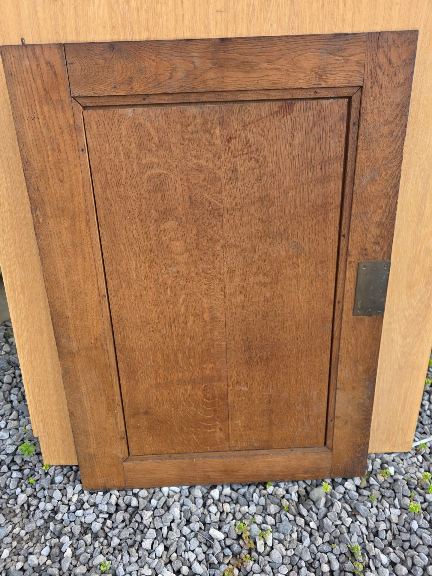 Carved oak solid wood door