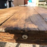 Farm table