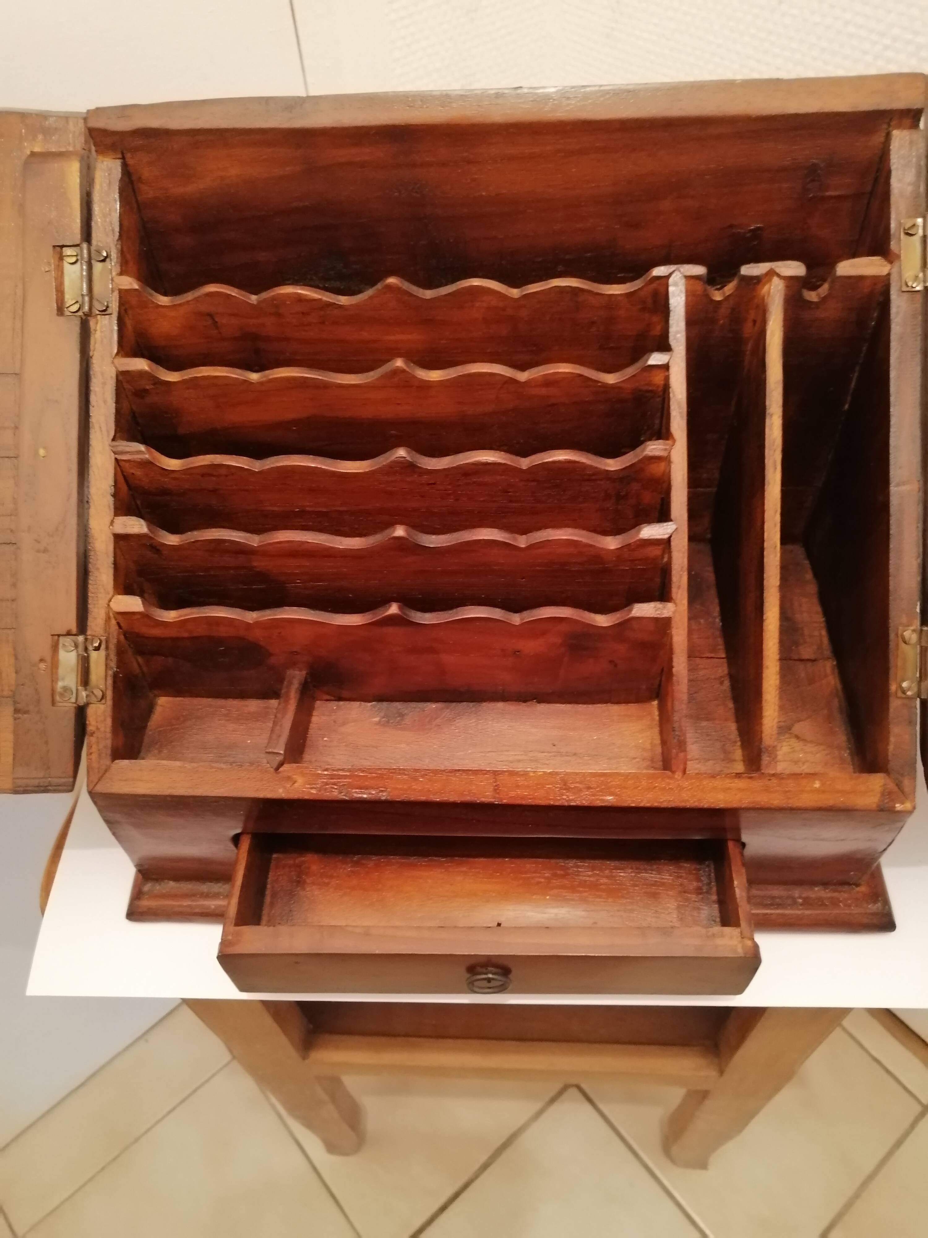 Vintage solid wood mail holder