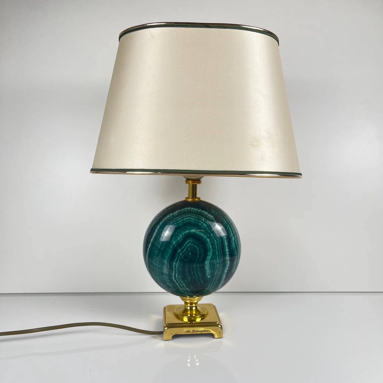 Table lamp Maison Le Dauphin in brass and green malachite imitation, 1980.