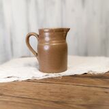 Sandstone pitcher