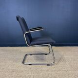 Pair of 2 Cantilever armchairs by Toon de Wit