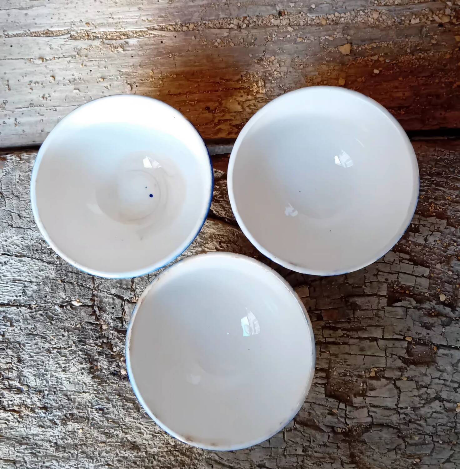Petits bols faïence bleue et blanche