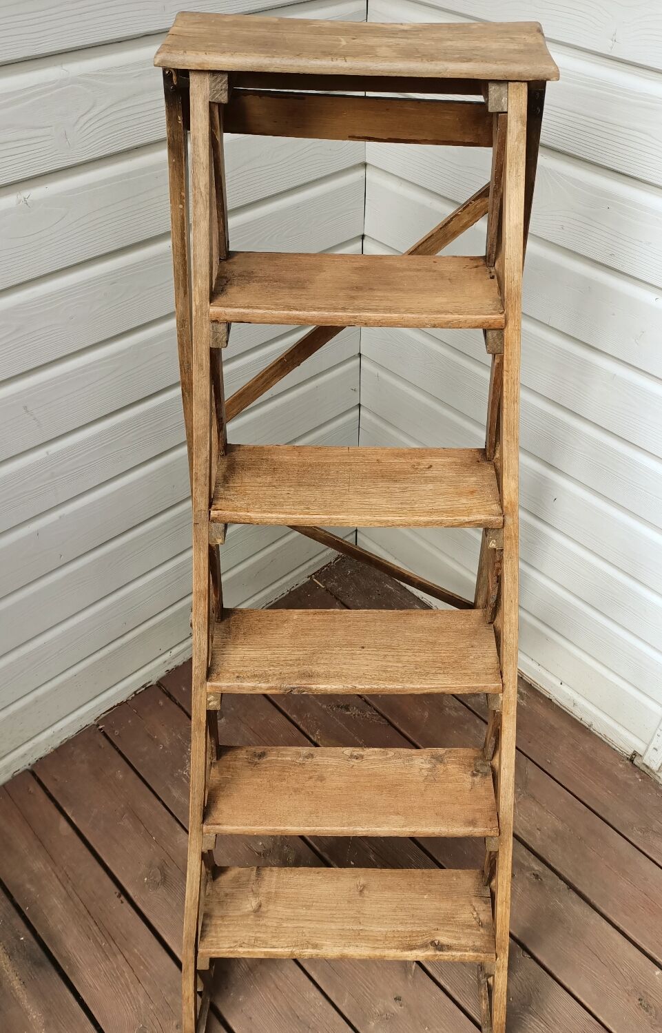 Stepladder