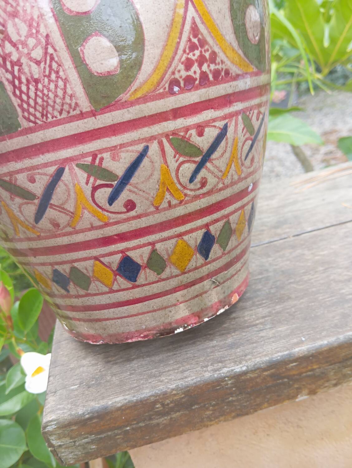 Berber terracotta vase, Moroccan craftsmanship, vintage 1980