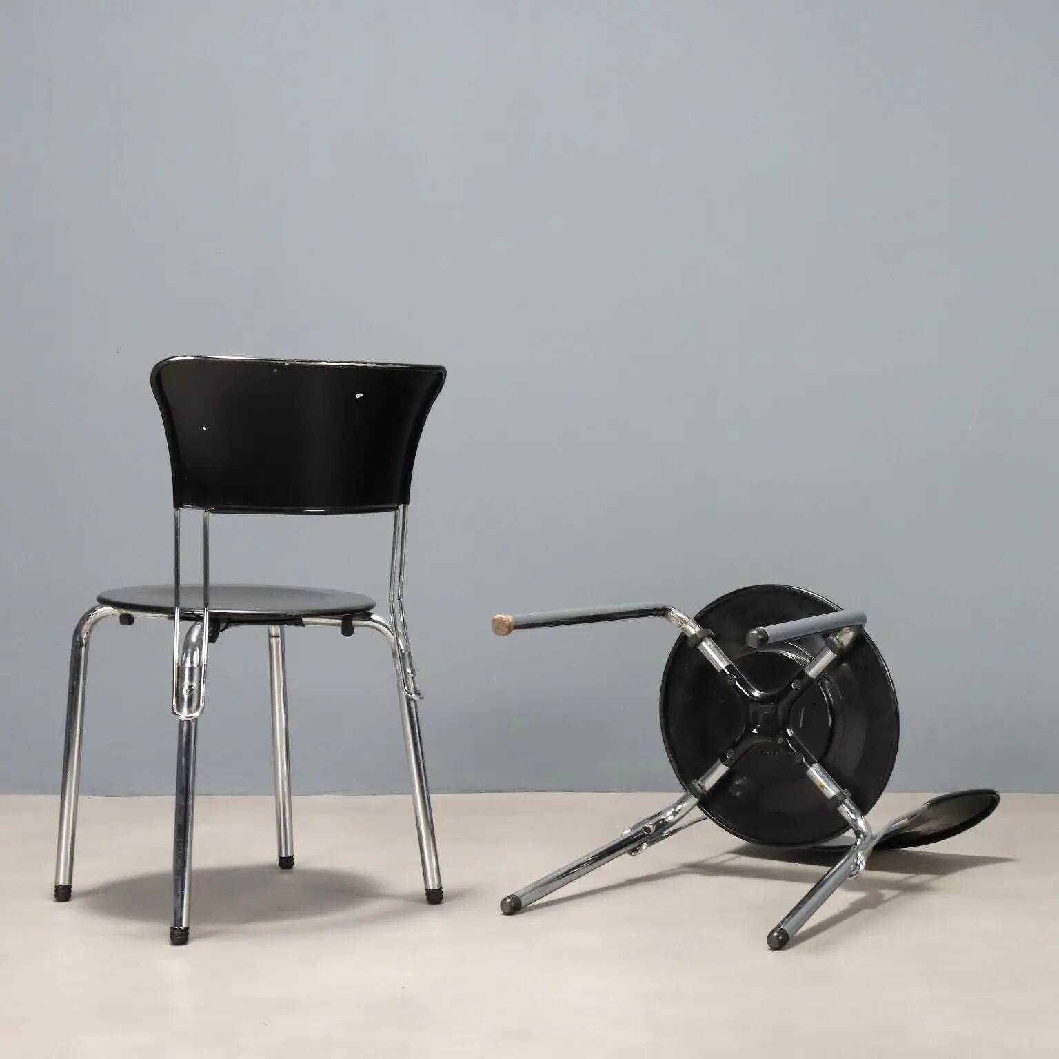 Ibisco chairs by Molteni & Consonni, vintage design by Giuseppe Raimondi.