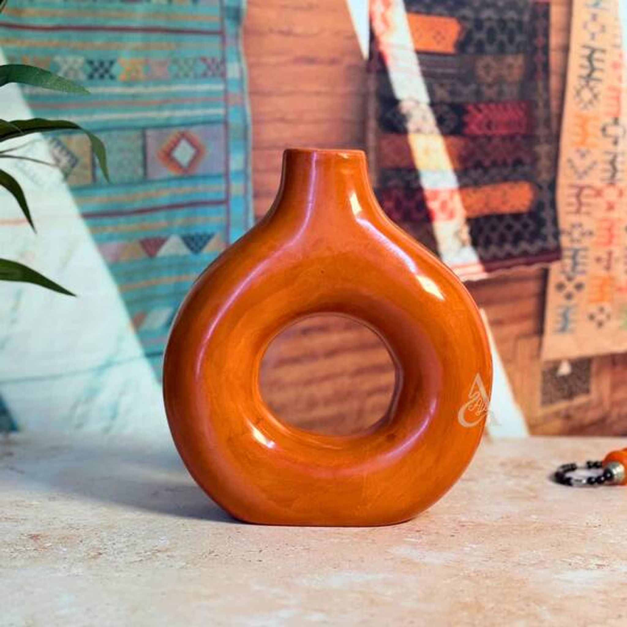 Medium artisanal vase Tafoukt matte terracotta
