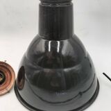 Industrial pendant light