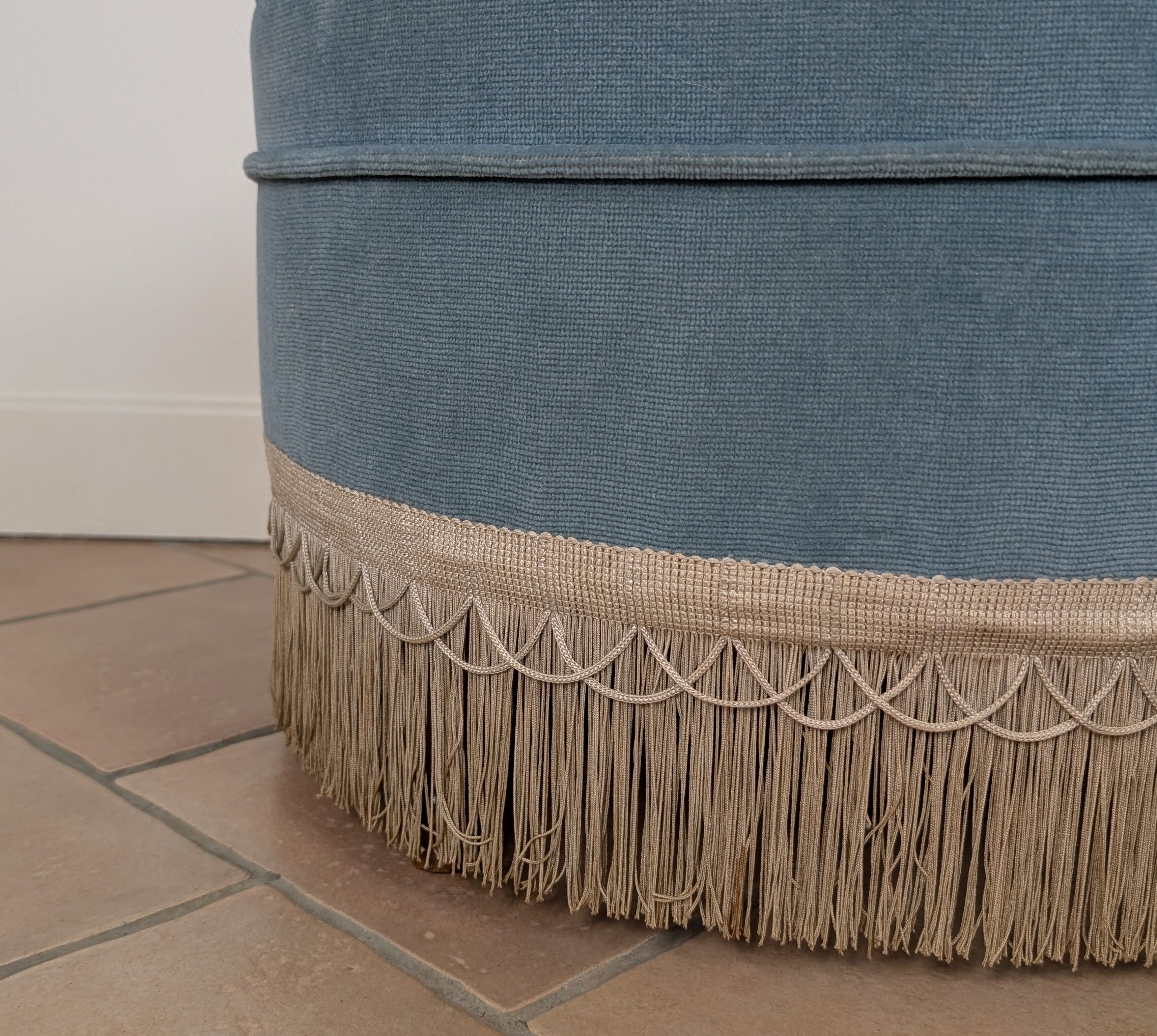 Fauteuil crapaud en velours