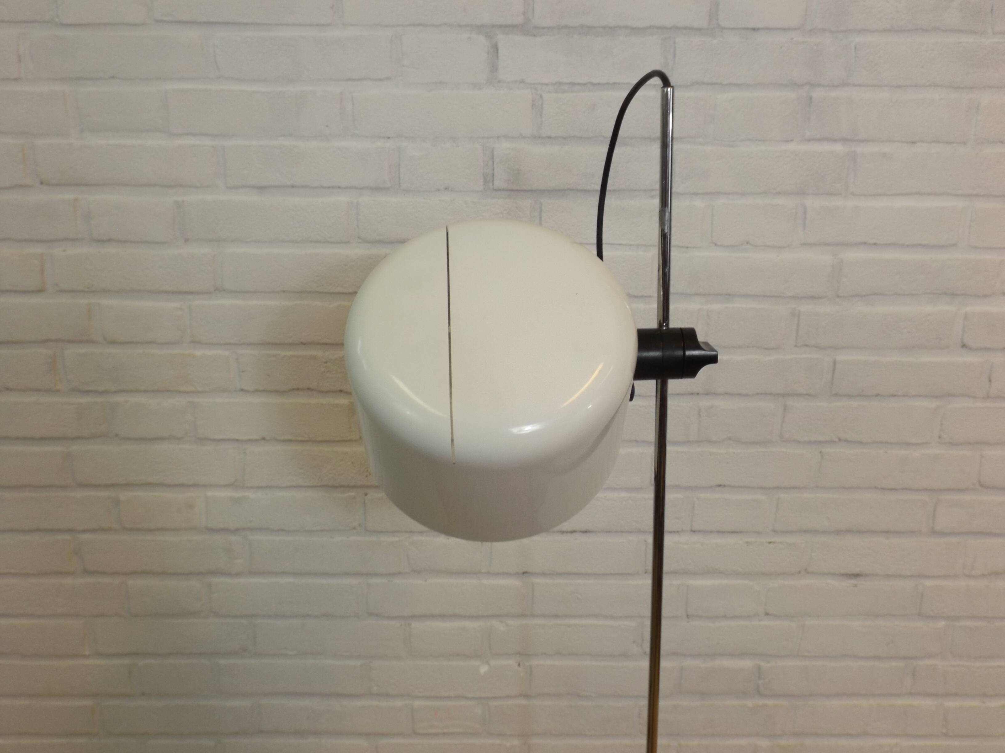 "Cup" Joe Colombo Oluce Floor Lamp
