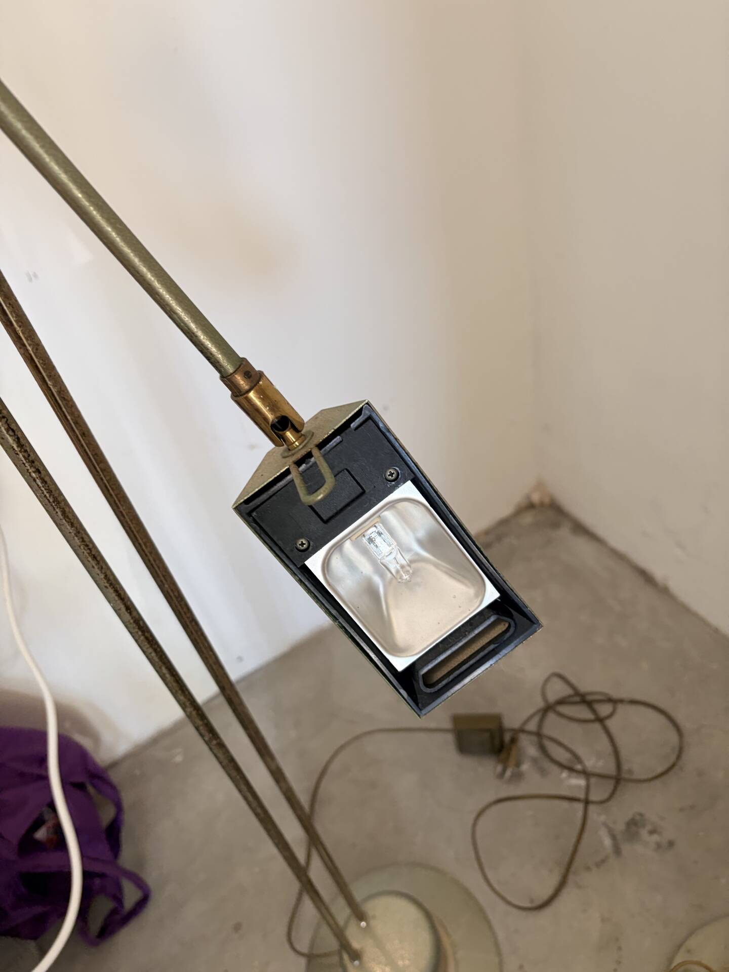 Lampadaires, liseuses en bronze Massive