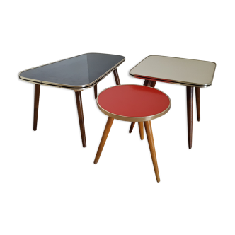 Lot 3 side tables formica