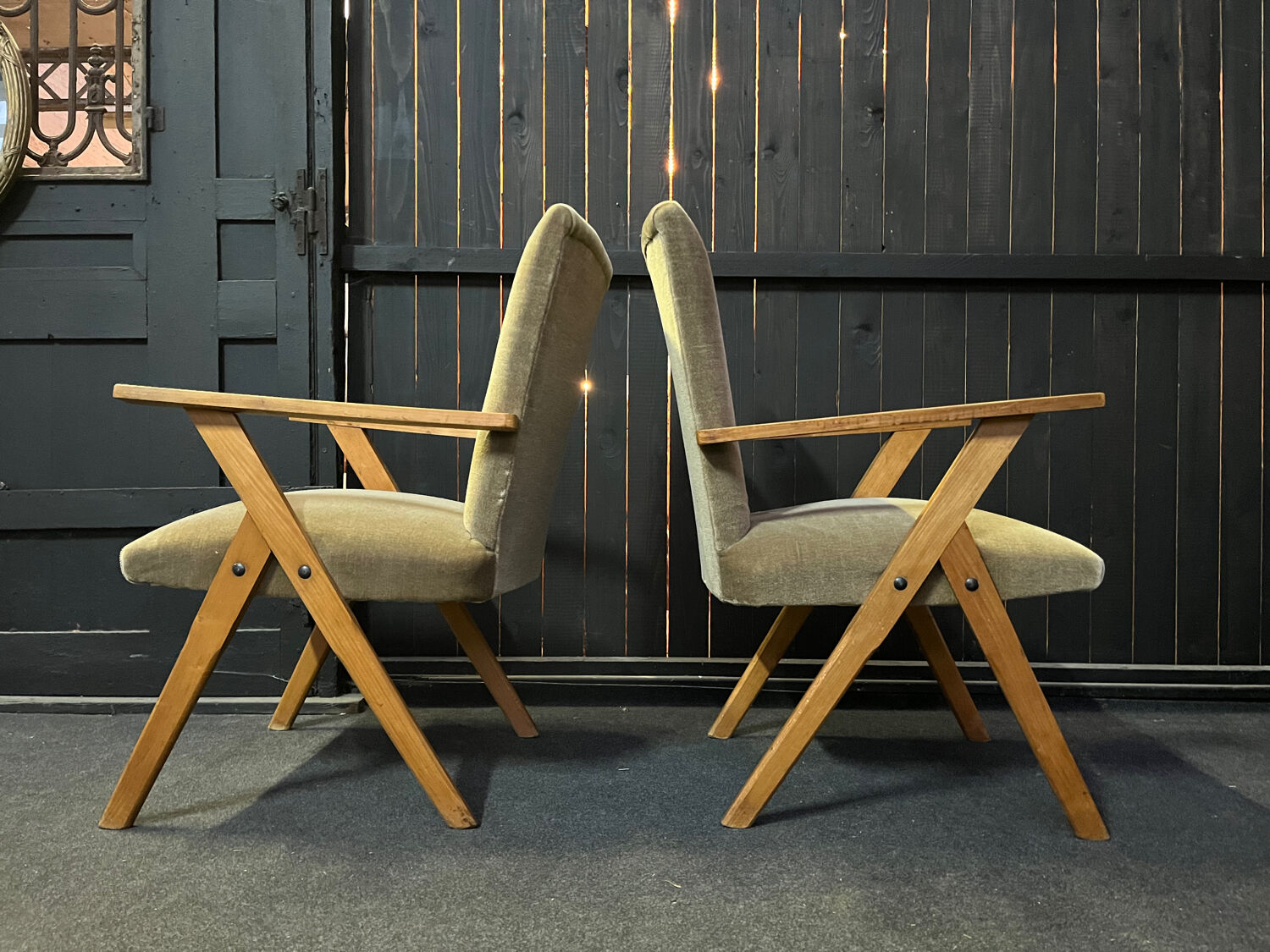 Pair of compass leg armchairs Velvet 1950