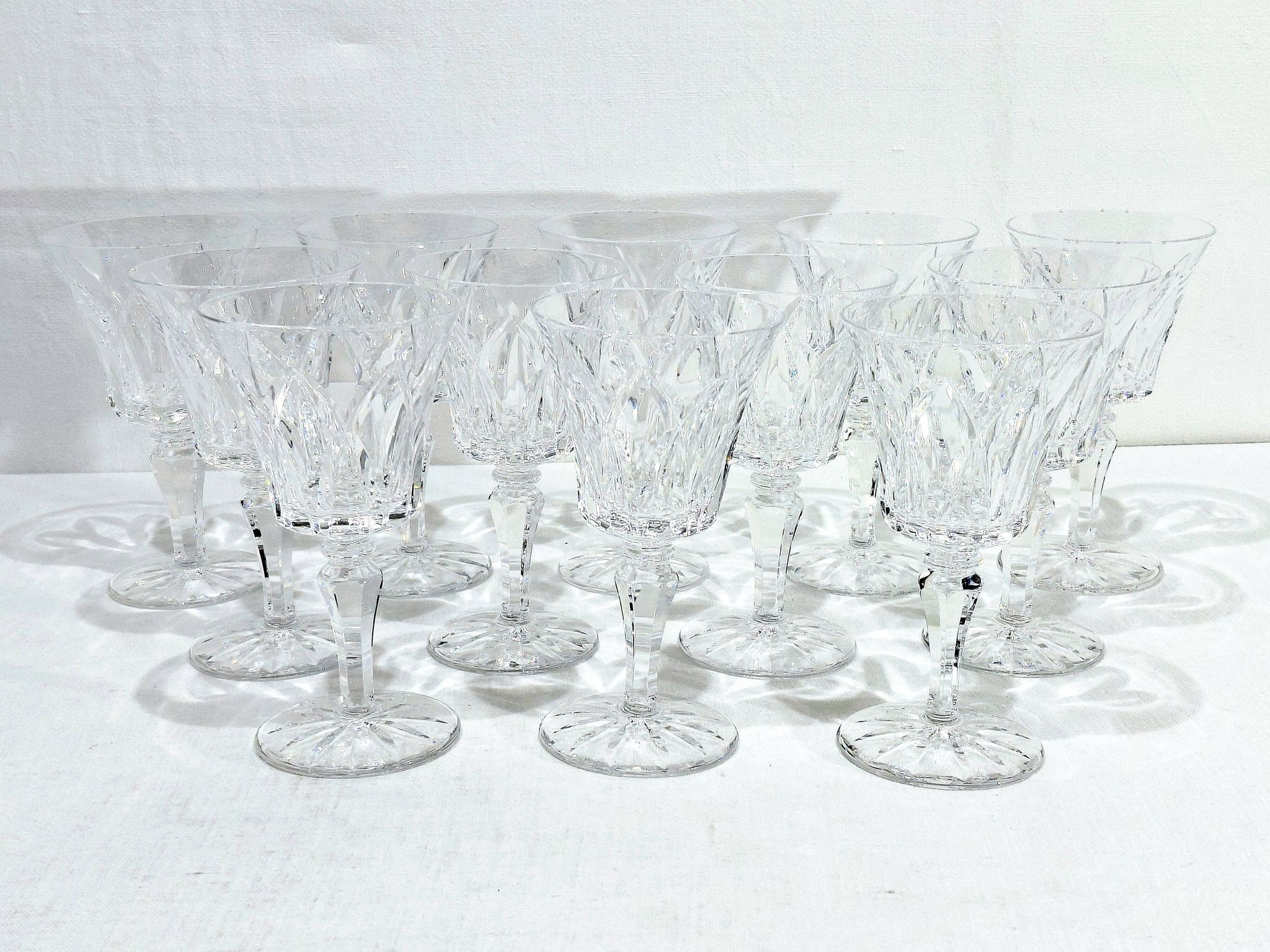 12 verres à vin blanc St Mouis modèle Camargue