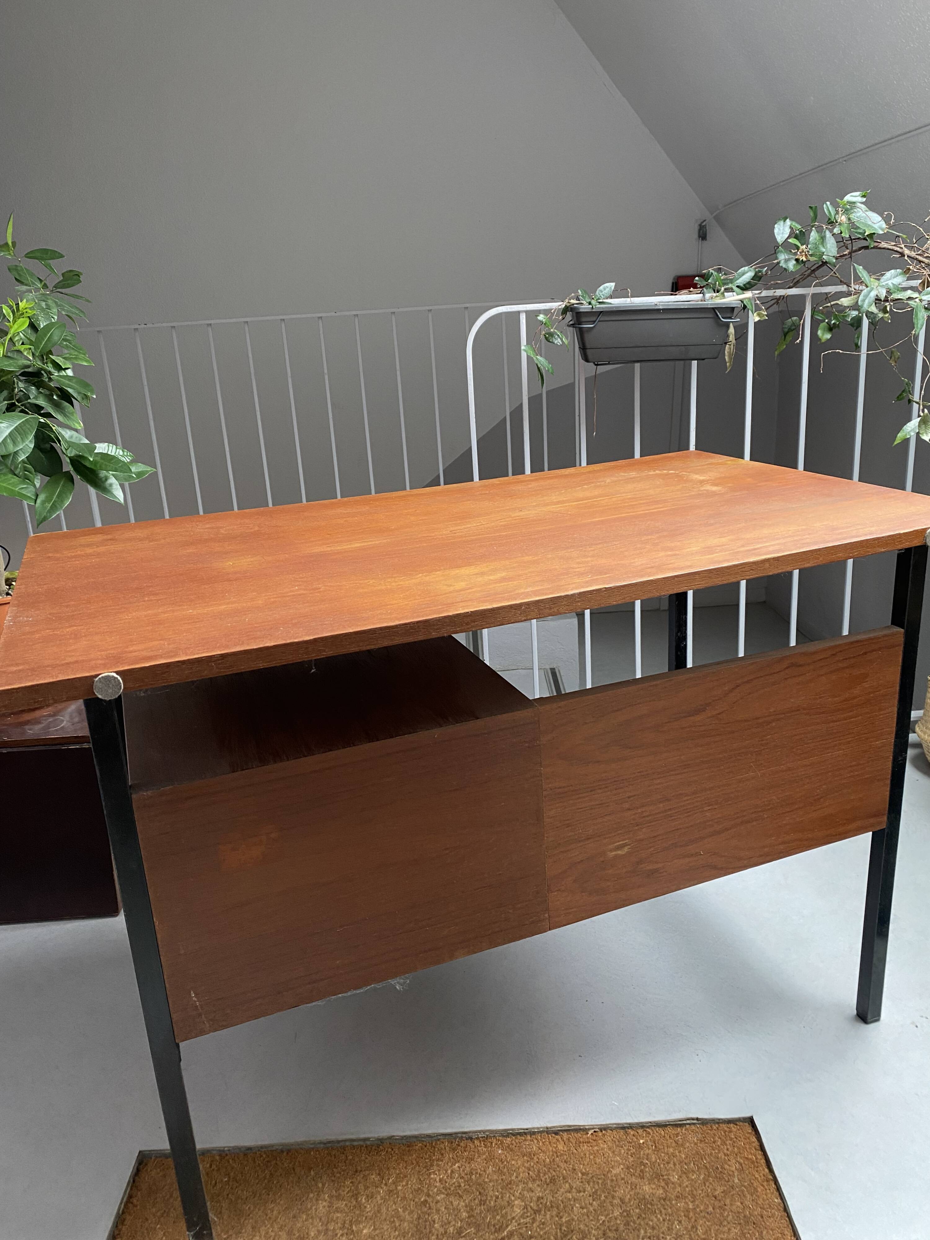 Bureau Spirol
