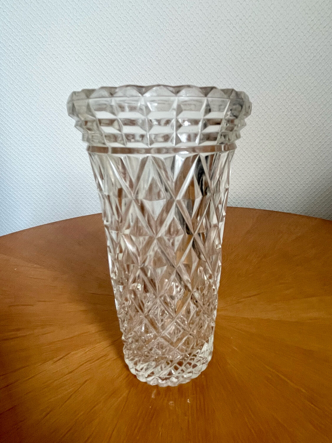 Vase en verre taillé 1970