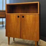 Mid century cabinet