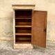 Bonnetière cabinet 1920
