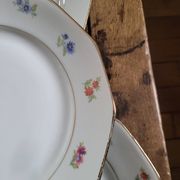 Set of 8 porcelain plates with twelve cut sides - floral decoration and