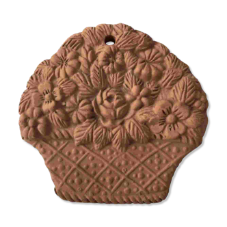 Bas relief fruits