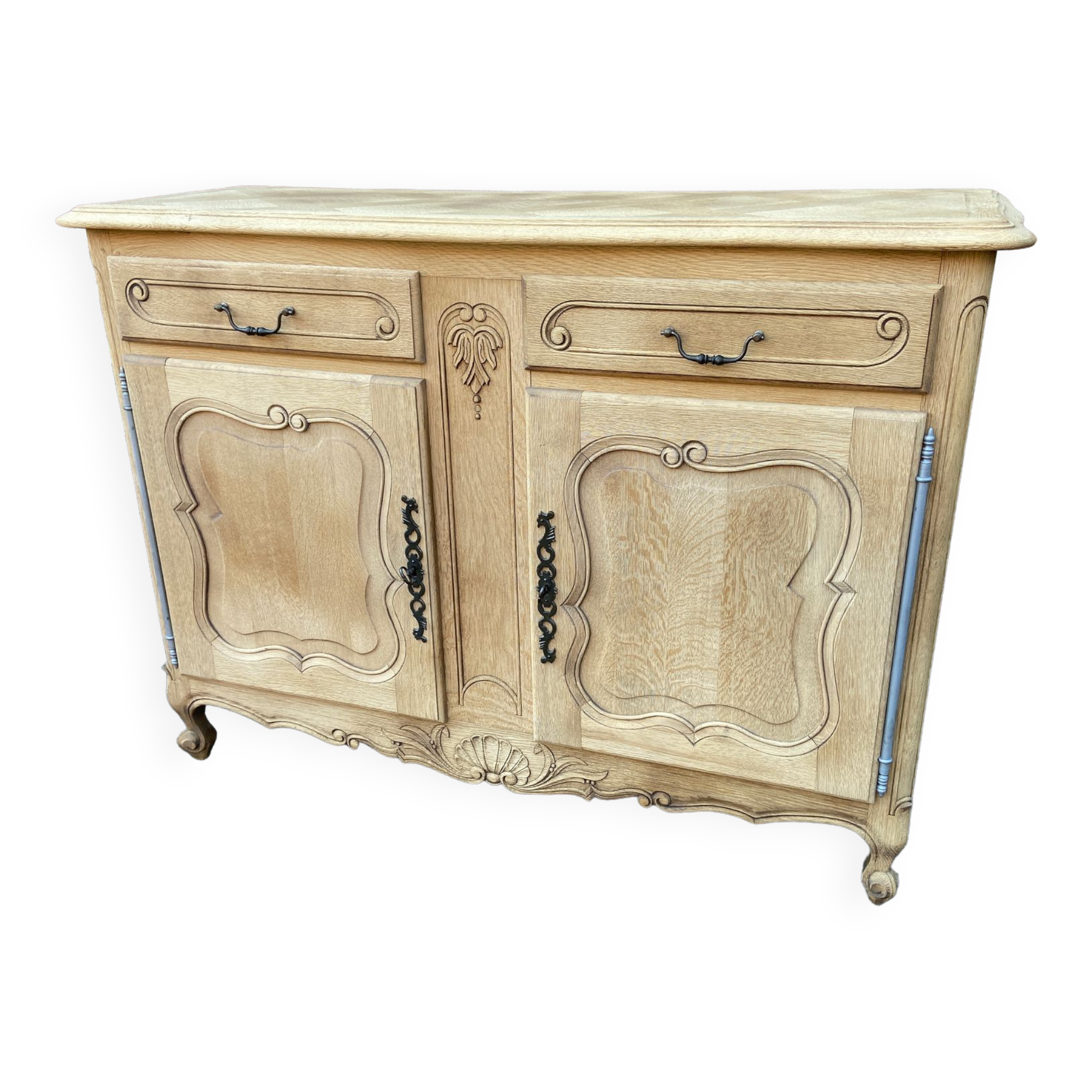 Buffet Baroque Louis XV in natural oak