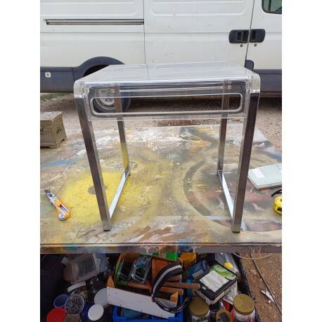 Table basse vintage chrome et plastique transparent