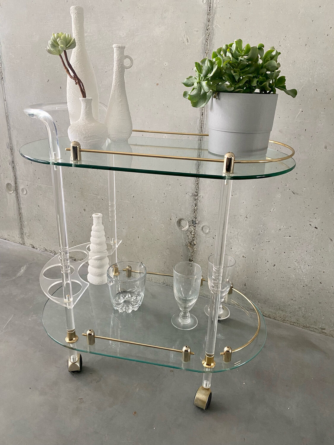 Plexiglass and glass rolling table