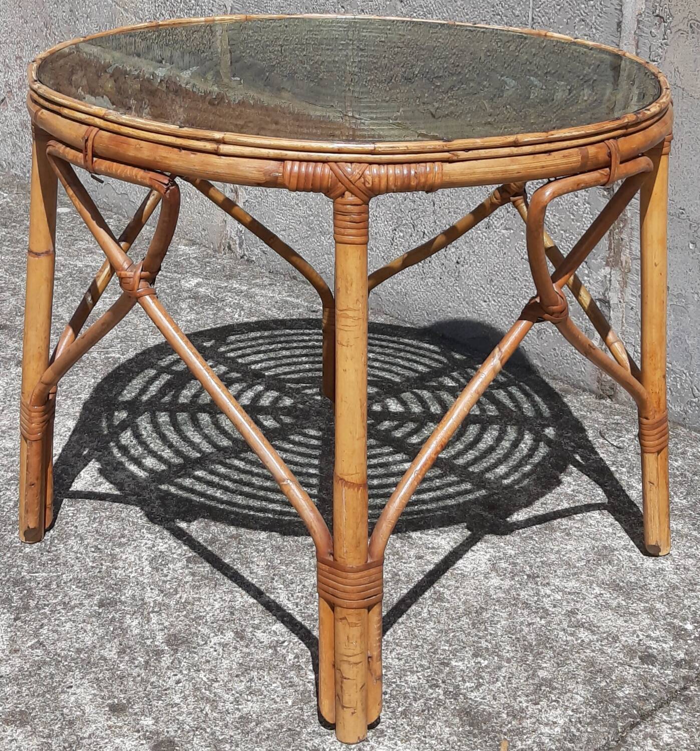 Rattan/bamboo coffee table (glass top)