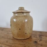 Pyrity sandstone pot with lid