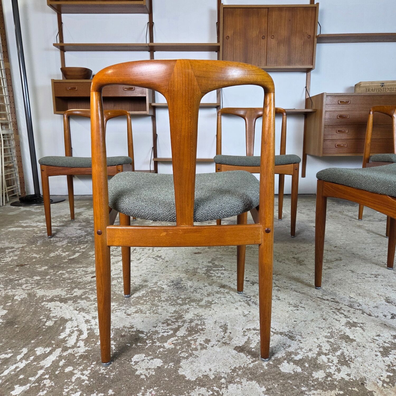 5x Johannes Andersen 'Juliane' vintage 1960s Danish chairs