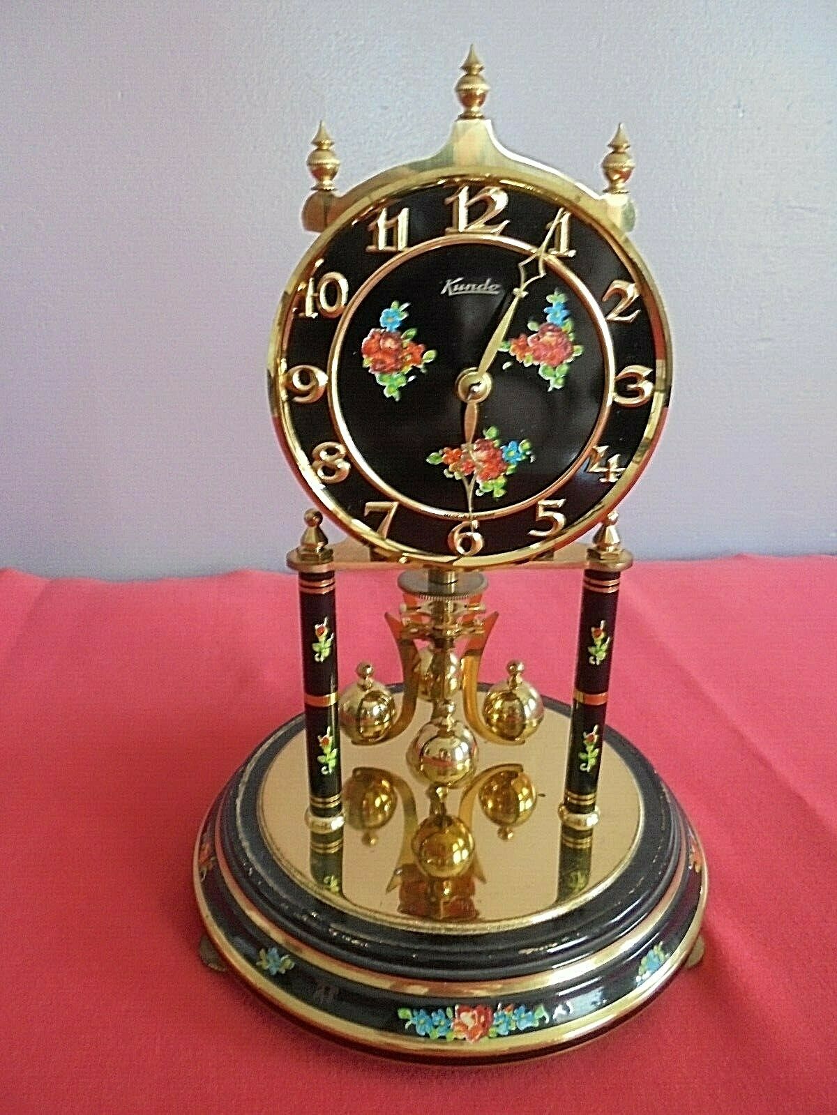 Old perpetual movement Kundo pendulum