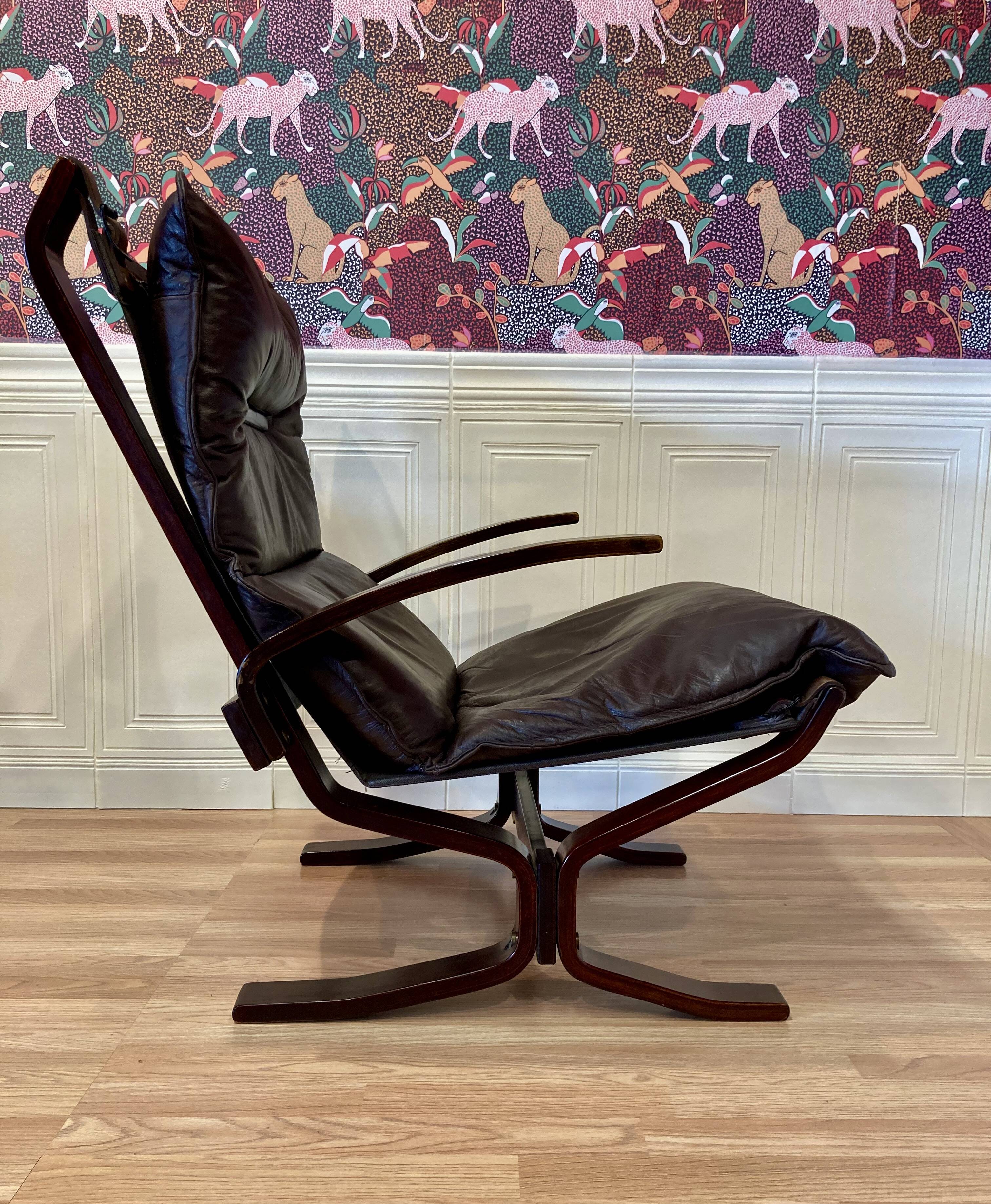 Duo de fauteuils cuir "design scandinave" 1950 "Ingmar Relling".