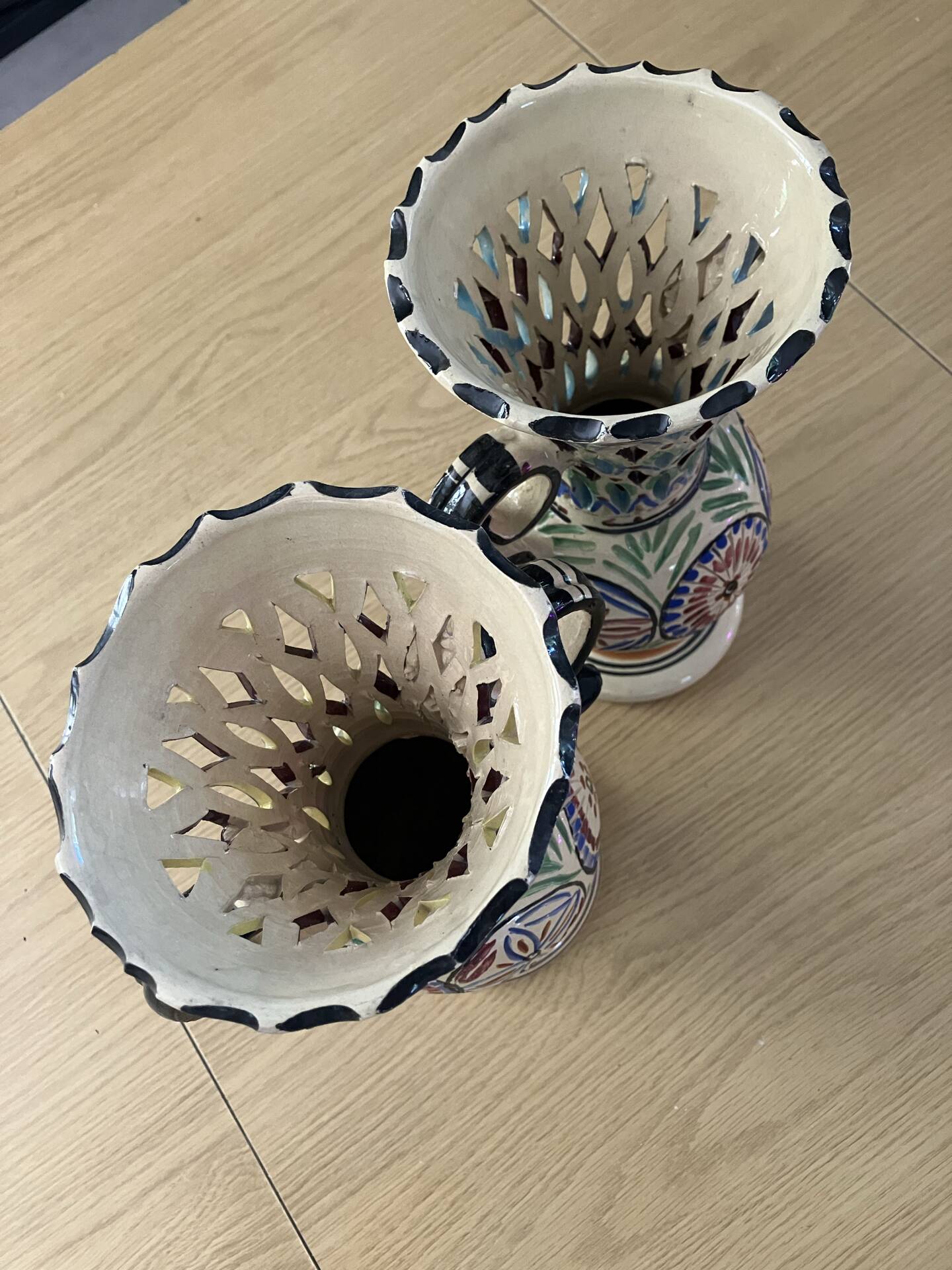 Pair of antique ceramic vases – Art Pottery Habib Kerkenni – Nabeul, Tunisia