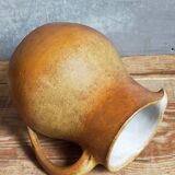 Pitcher Art-Populaire in ancient sandstone
