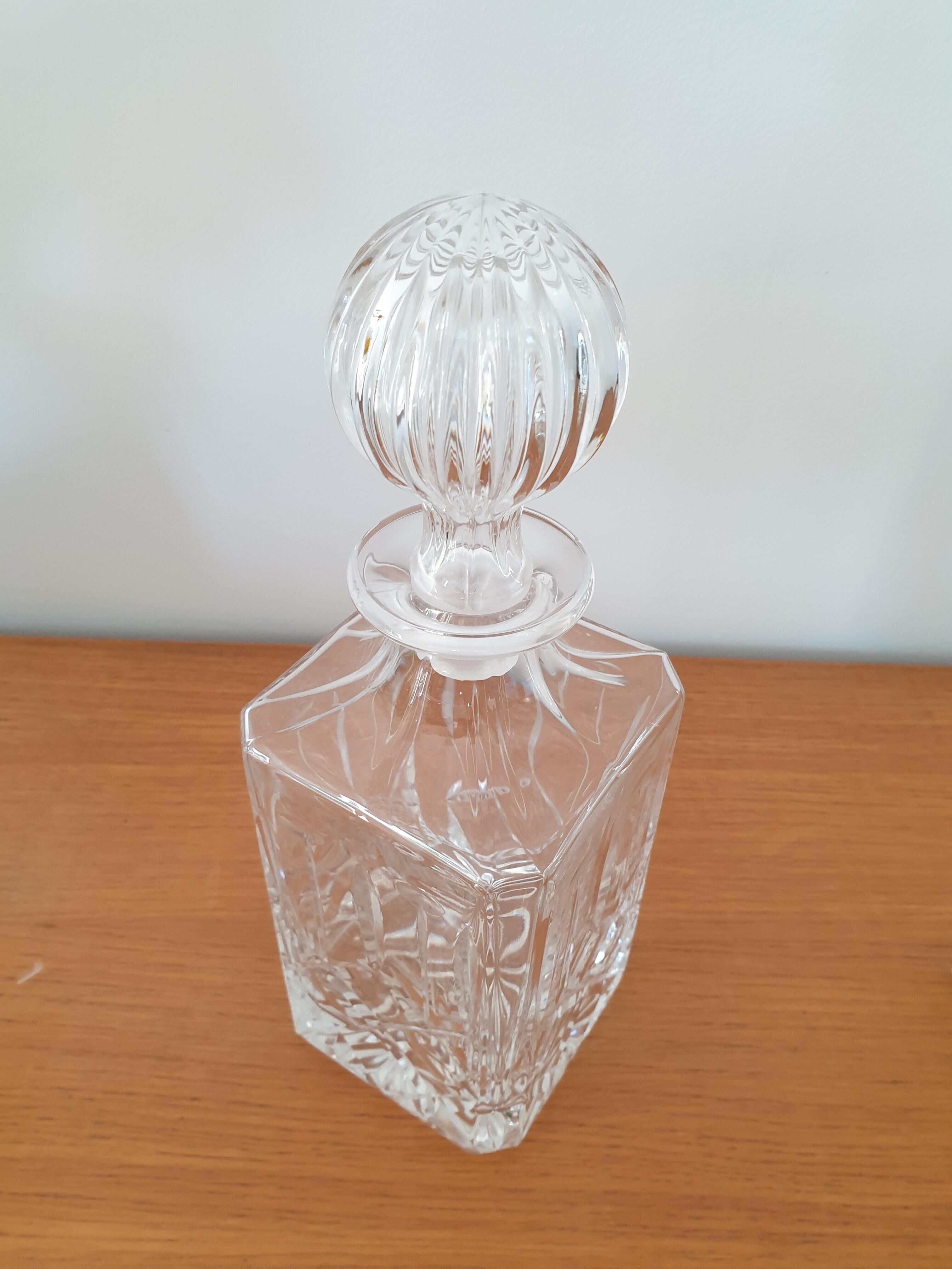 Chiseled glass whisky carafe
