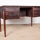 Bureau danois en palissandre et piètement en teck, Johannes Andersen 1960
