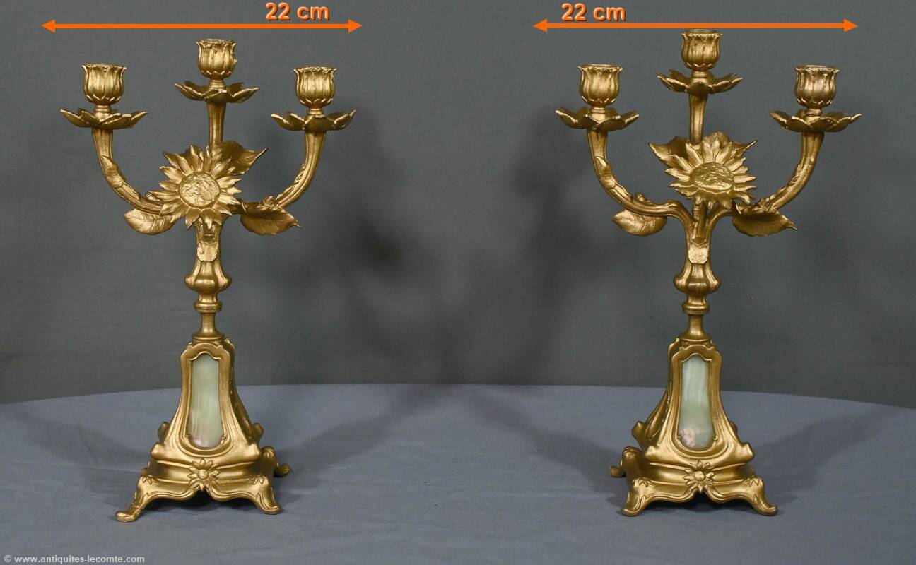 Pair of candelabra in gilded spelter and onyx – 1940