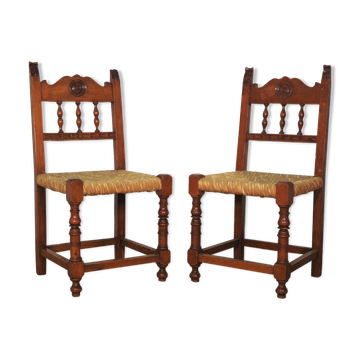 Wooden chairs, set of 2
