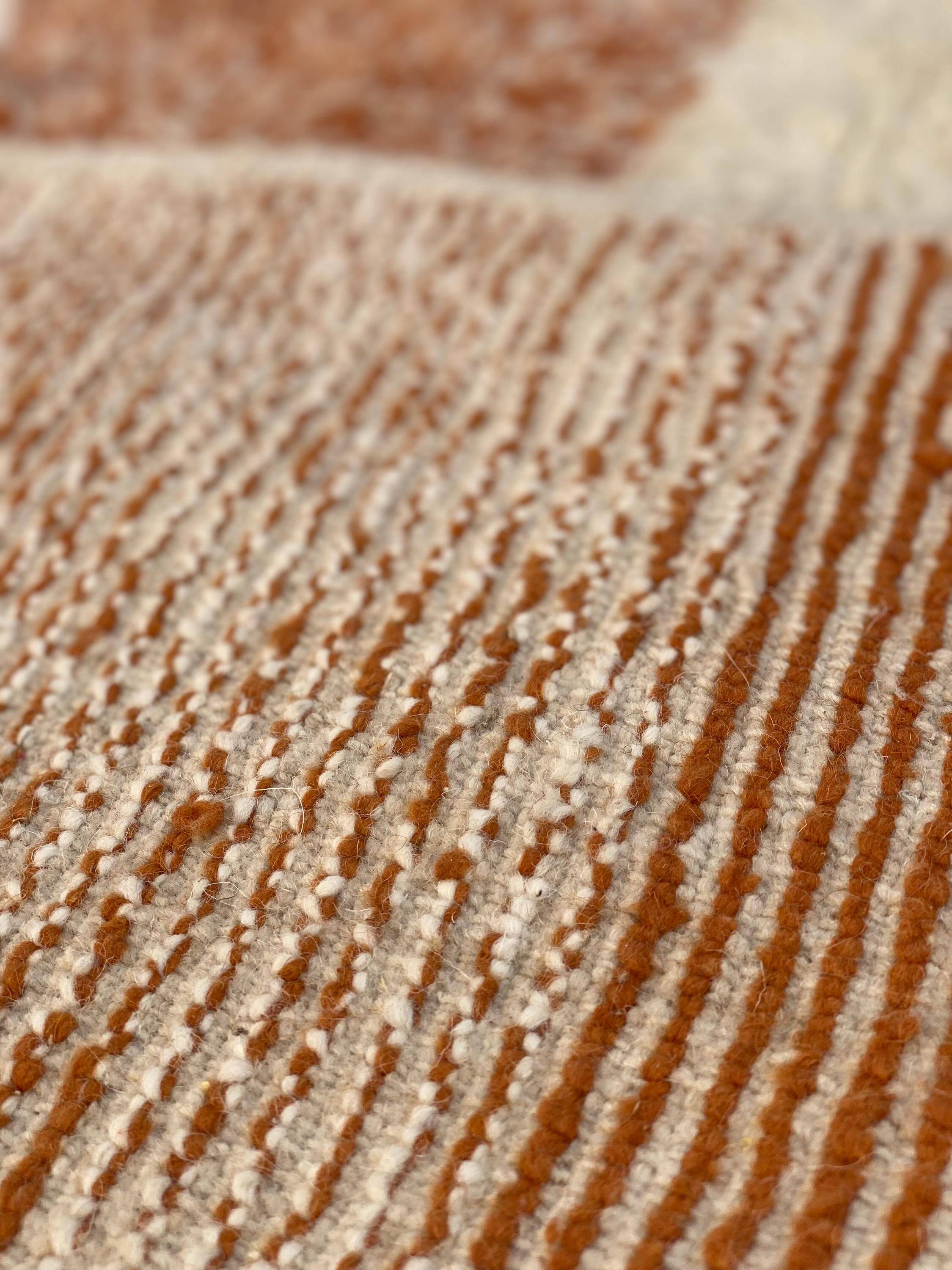 Handmade Berber rug in wool 3 x 2 m