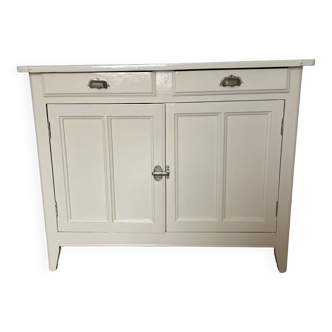 Buffet parisien vintage