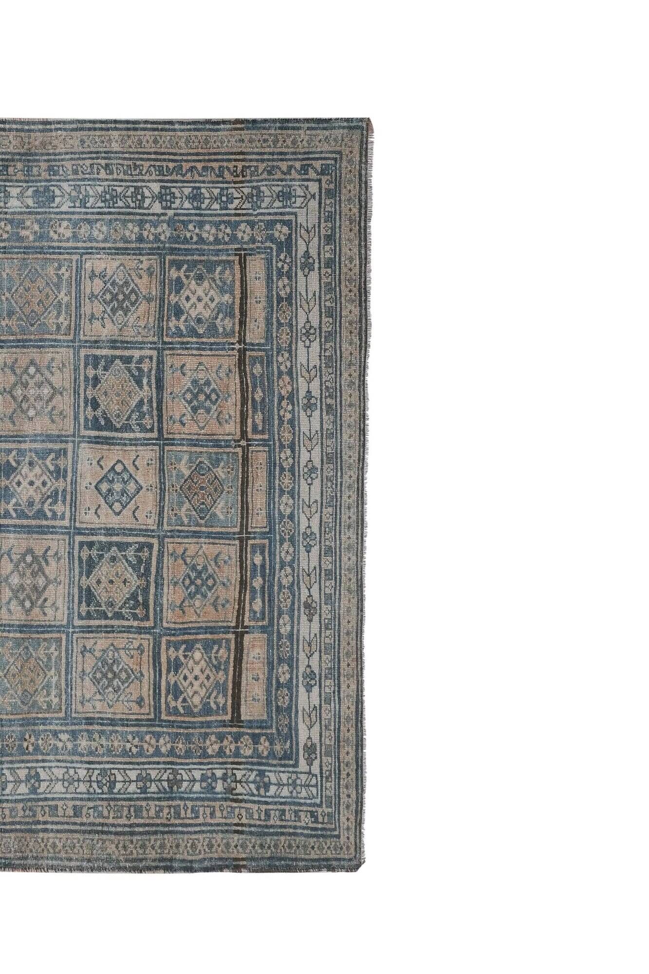 Vintage Turkish handmade rug 222x301 cm