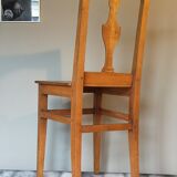 Lorraine Art Populaire chair at the end of the 19th century with a baluster back