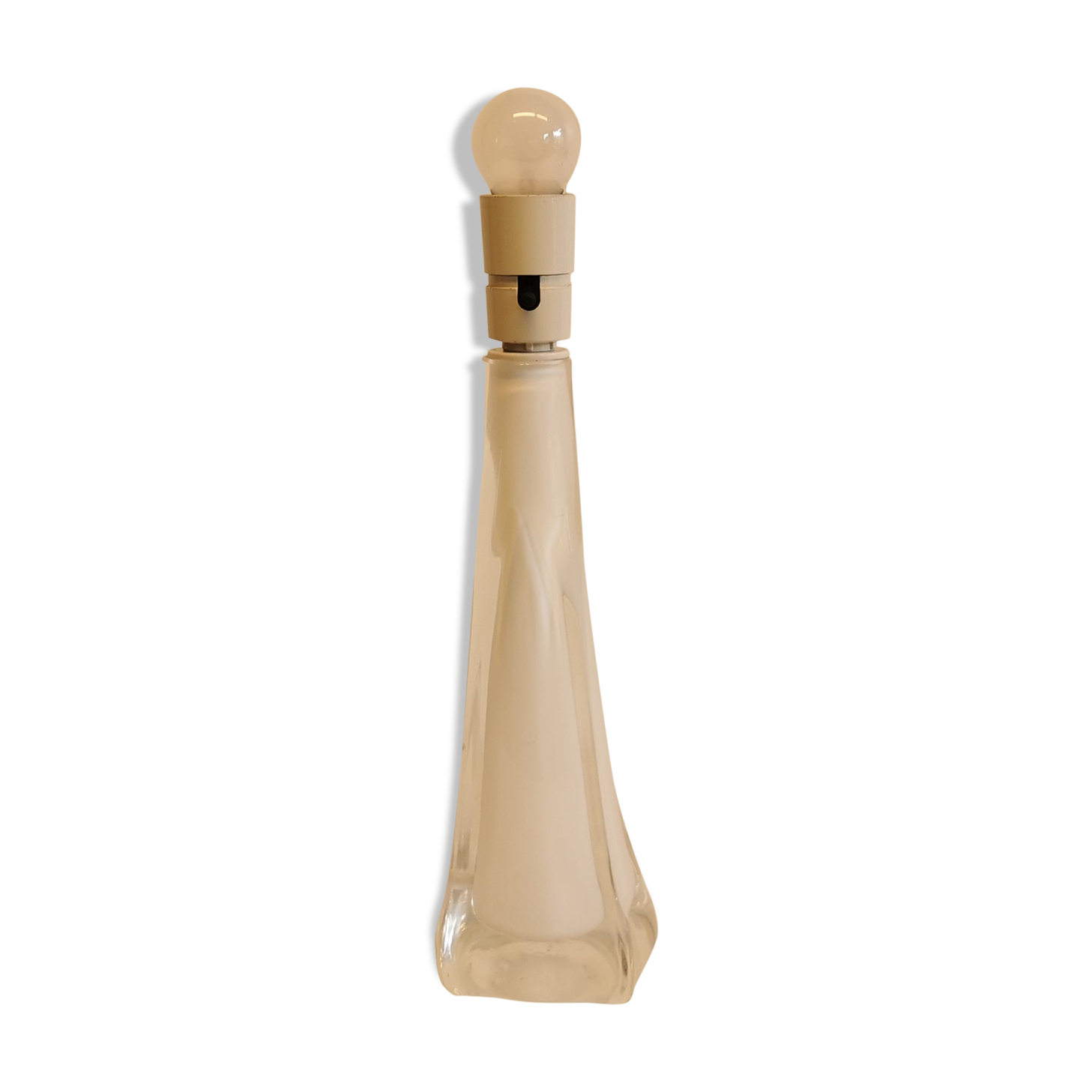 Pied de lampe avec plusieurs couches de verre